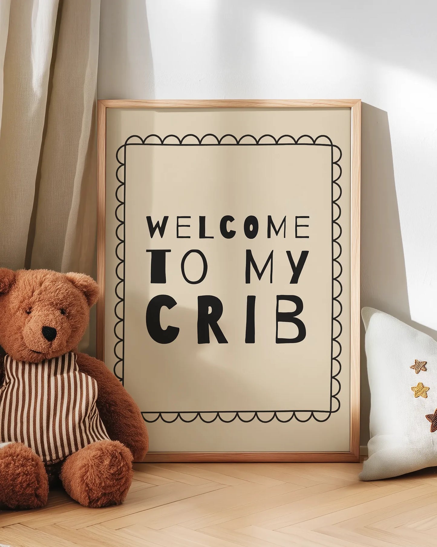 Mom, Mud & Monster Trucks Smėlinis Plakatas