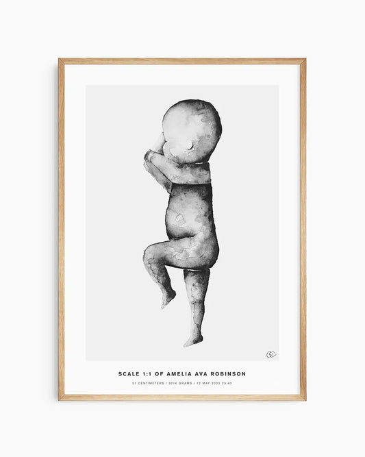 Elegant newborn poster displaying your baby’s actual proportions